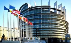 PE: risoluzioni su mercato unico sostenibile,  strategie industriali, diritti fondamentali