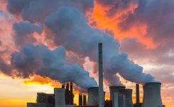 Green Deal: Commissione modernizza norme sulle emissioni industriali