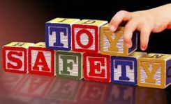 Rafforzata protezione dei bambini dai giocattoli pericolosi